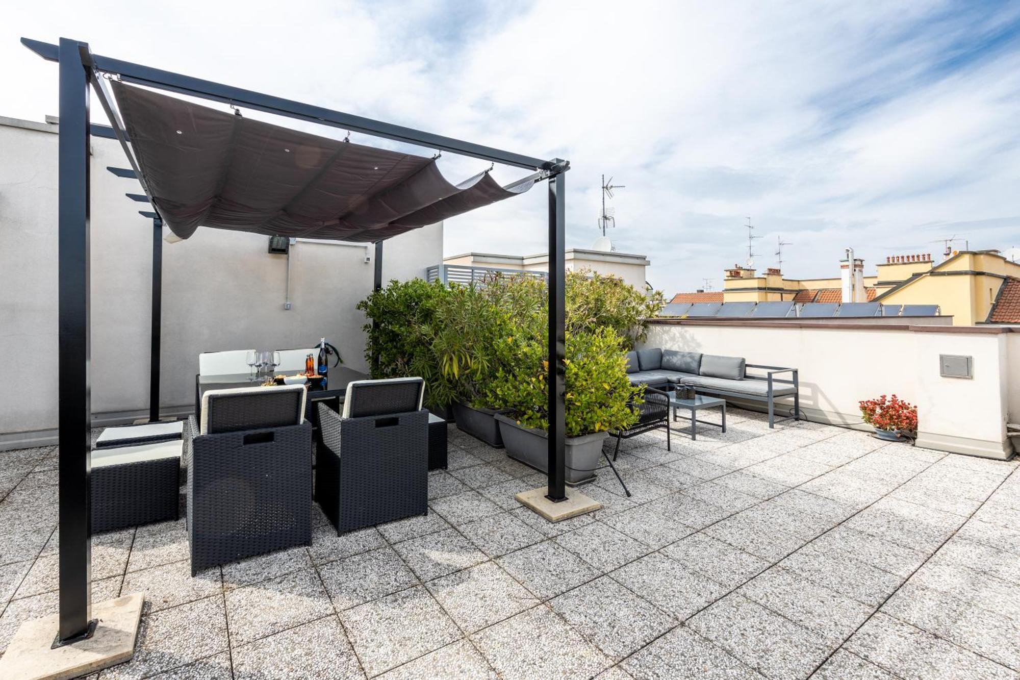Bocconi'S Nest - Close To Duomo With Terrace Milan Extérieur photo