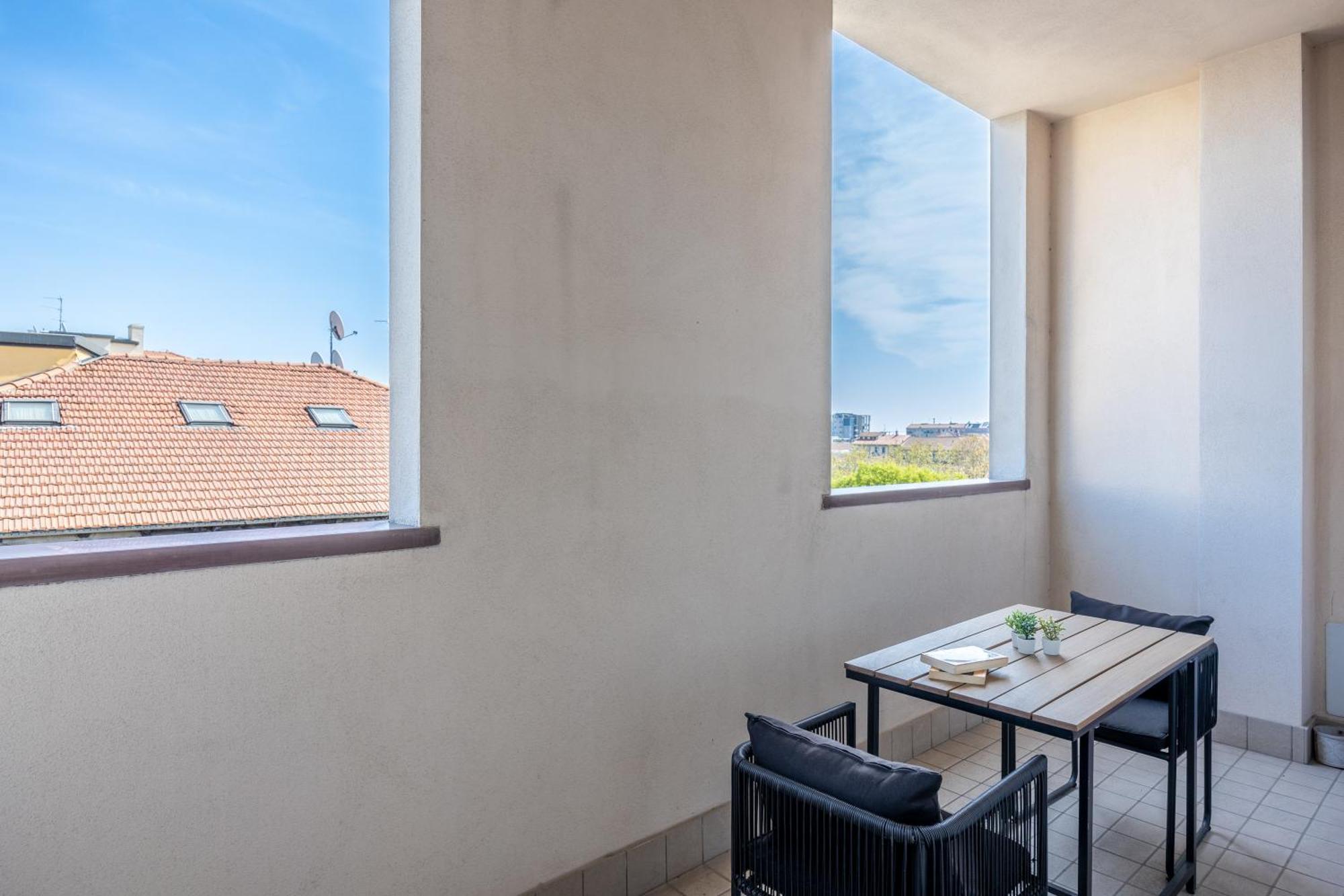 Bocconi'S Nest - Close To Duomo With Terrace Milan Extérieur photo