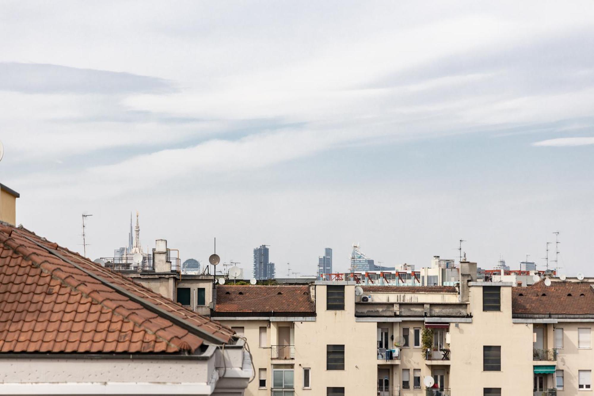 Bocconi'S Nest - Close To Duomo With Terrace Milan Extérieur photo