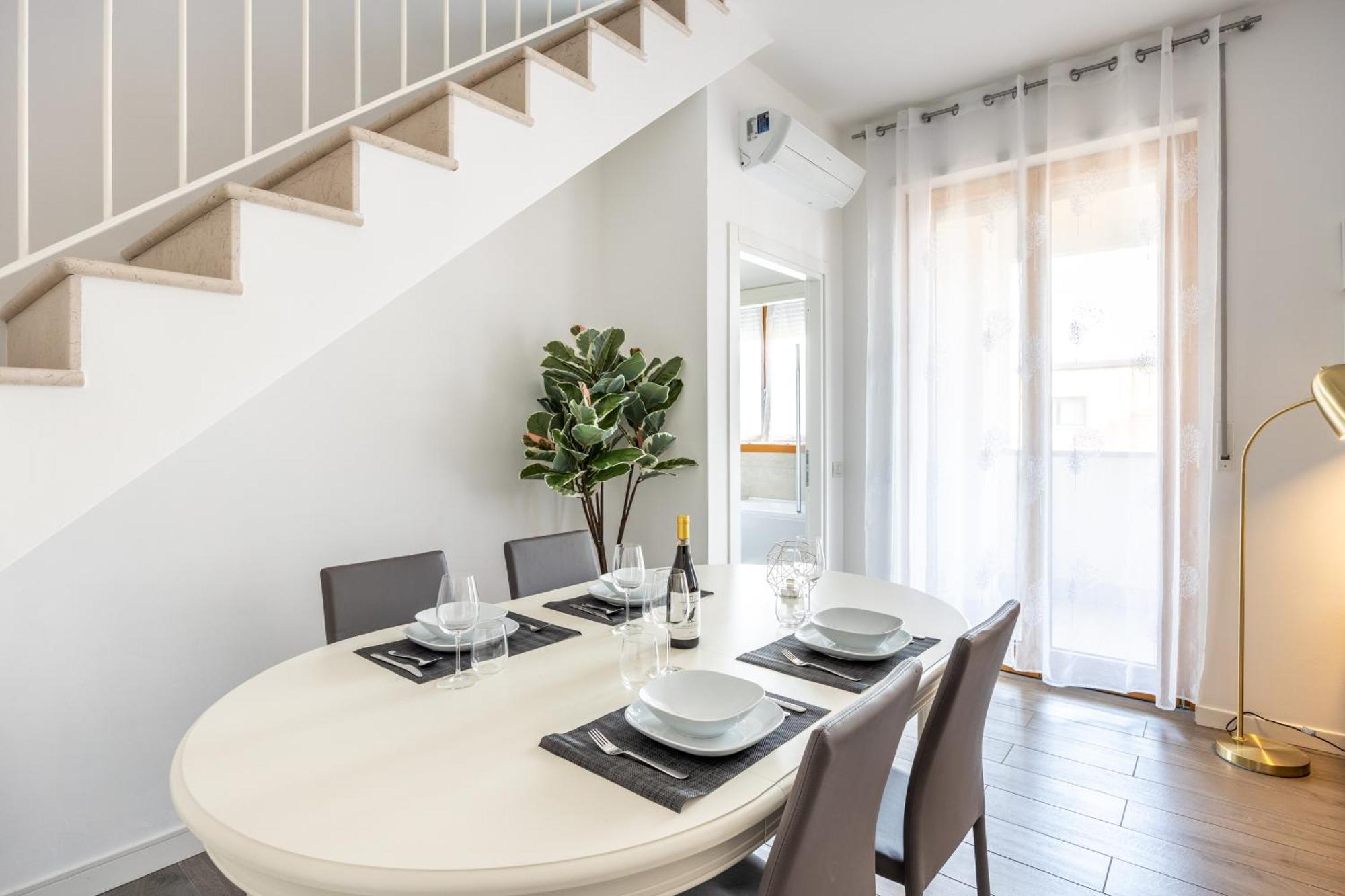 Bocconi'S Nest - Close To Duomo With Terrace Milan Extérieur photo