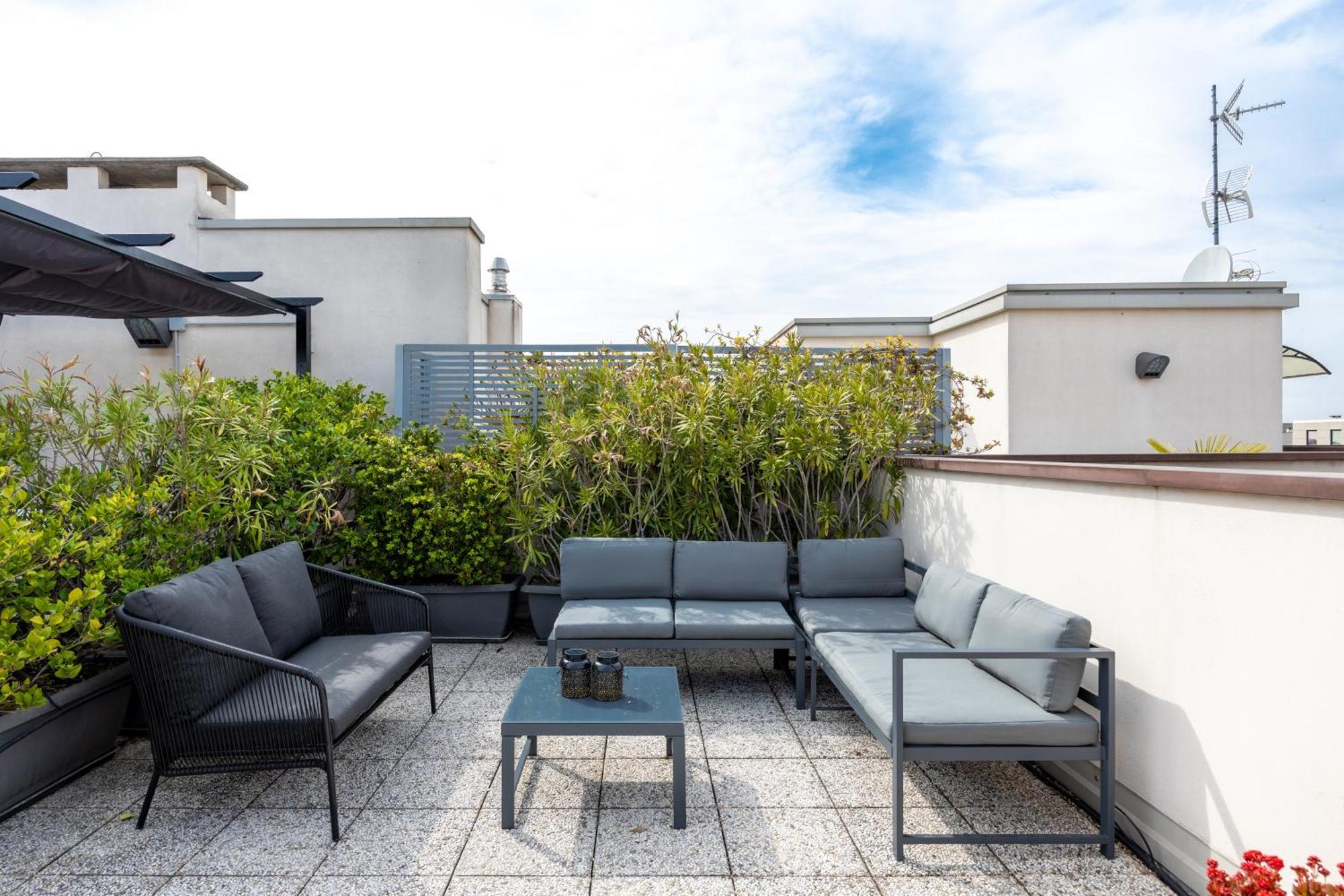 Bocconi'S Nest - Close To Duomo With Terrace Milan Extérieur photo